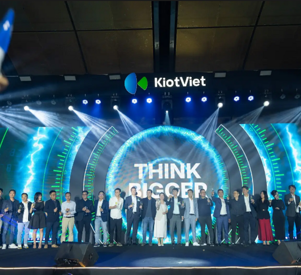 Think bigger - nghĩ lớn - vươn xa