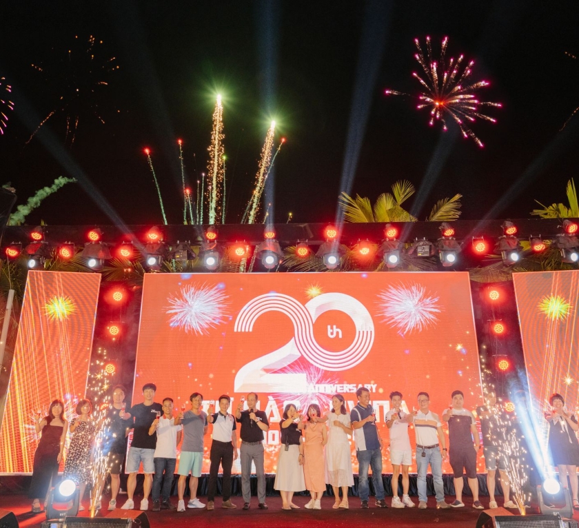 Kỷ niệm thành lập công ty