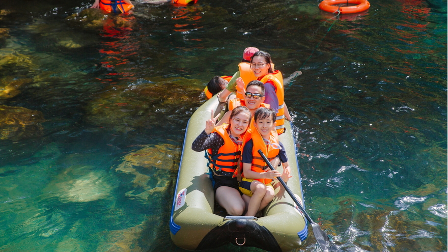 Tour Hà Nội - Quảng Bình - Động Thiên Đường - Suối Moọc 03 ngày 04 đêm (Tàu hỏa)