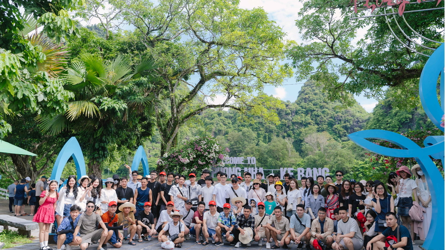 Tour Hà Nội - Quảng Bình - Động Phong Nha - Sông Chày 03 ngày 04 đêm (Ô tô giường nằm)