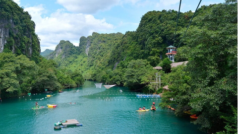 Tour Hà Nội - Quảng Bình - Động Phong Nha - Sông Chày 03 ngày 04 đêm (Ô tô giường nằm)