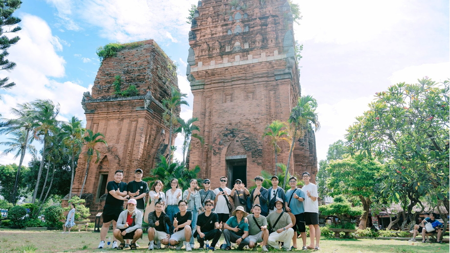 Tour Hà Nội - Quy Nhơn - Kỳ Co - Eo Gió 03 ngày 02 đêm