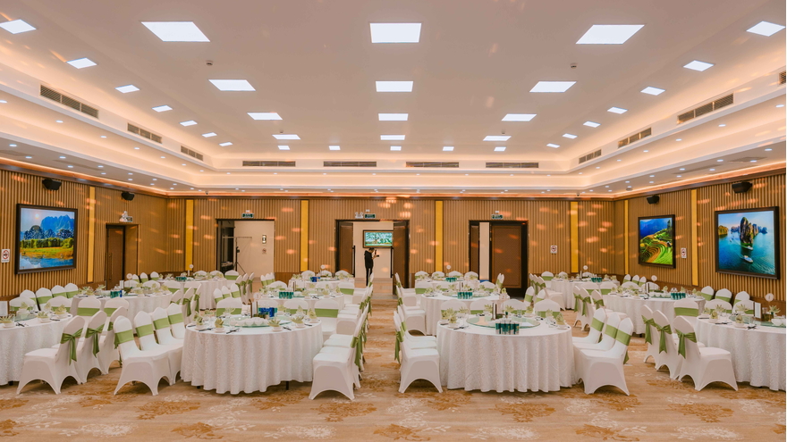 Tour Hà Nội - Emeralda Tam Cốc Resort 02 ngày 01 đêm