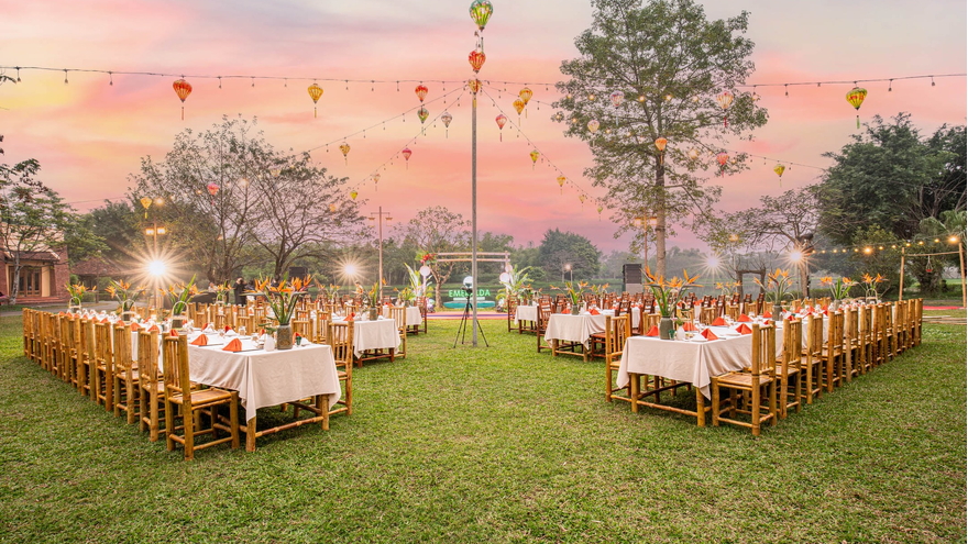 Tour Hà Nội - Emeralda Ninh Bình Resort 02 ngày 01 đêm