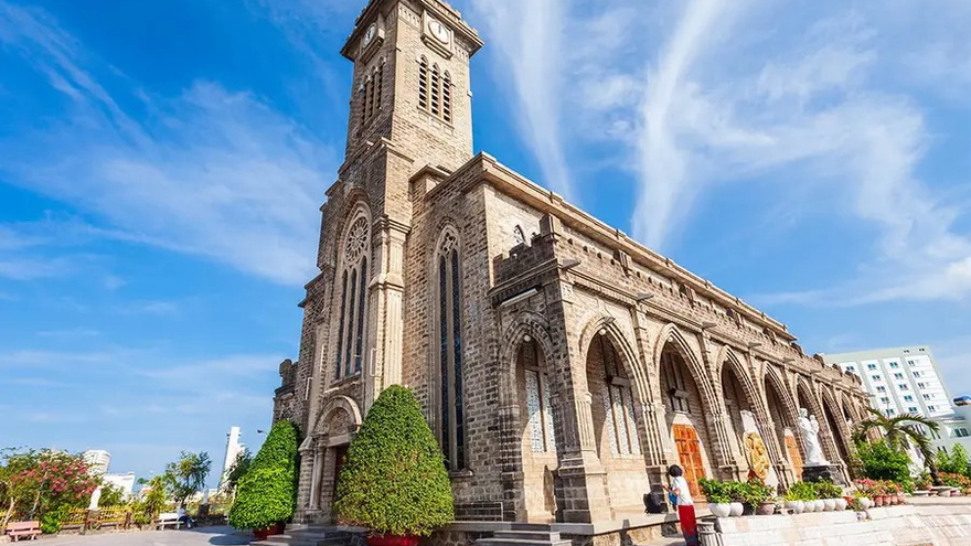 Tour Hà Nội - Nha Trang - City Tour - Hòn Tằm 4 ngày 3 đêm