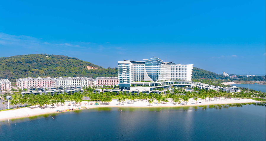 Dream Dragon Resort