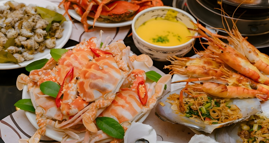 Thưởng thức hải sản tươi ngon