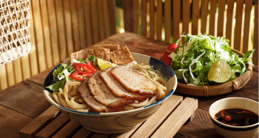 Cao Lầu - Mỹ vị xứ QUảng