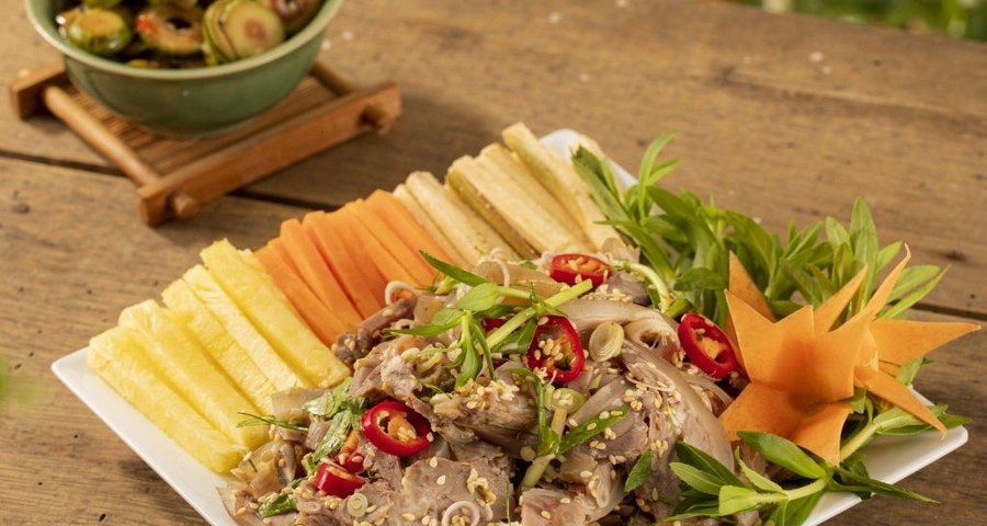 Cơm cháy & thịt dê - đặc sản trứ danh