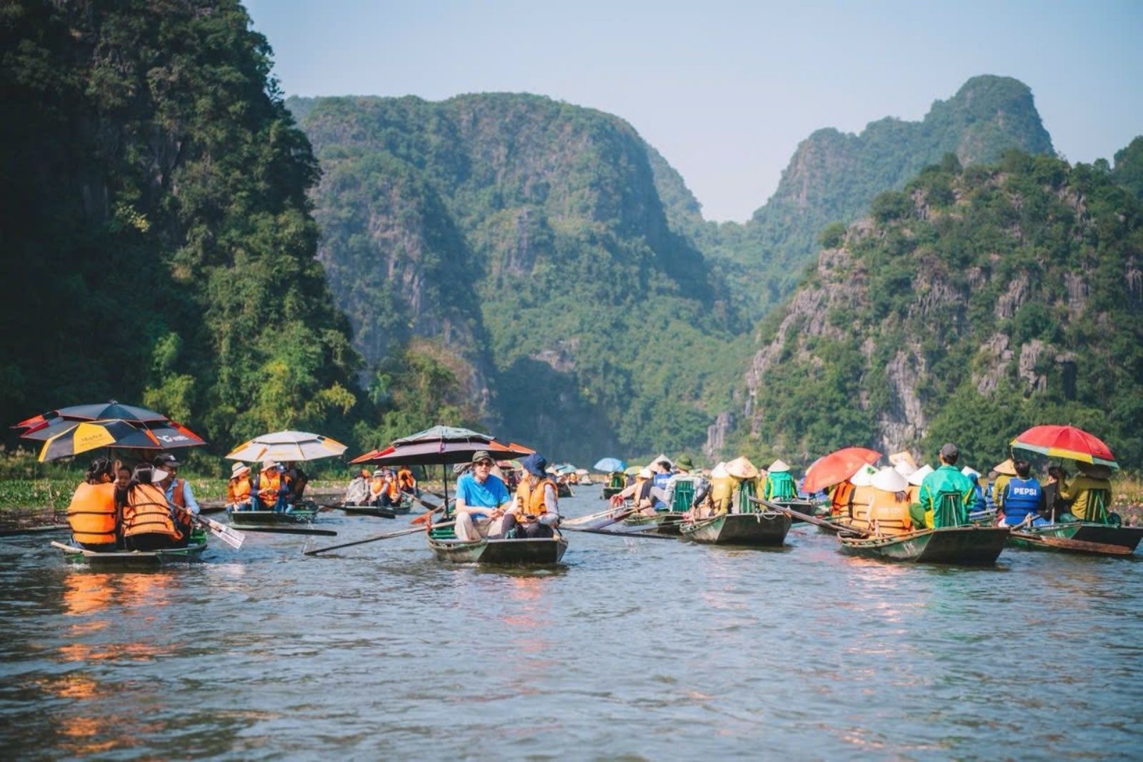 Tour Hà Nội - Emeralda Tam Cốc Resort 02 ngày 01 đêm