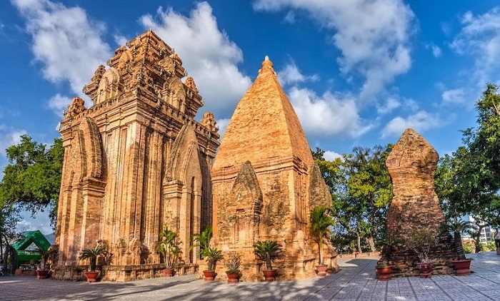 Tour Hà Nội - Nha Trang - City Tour - Hòn Tằm 4 ngày 3 đêm