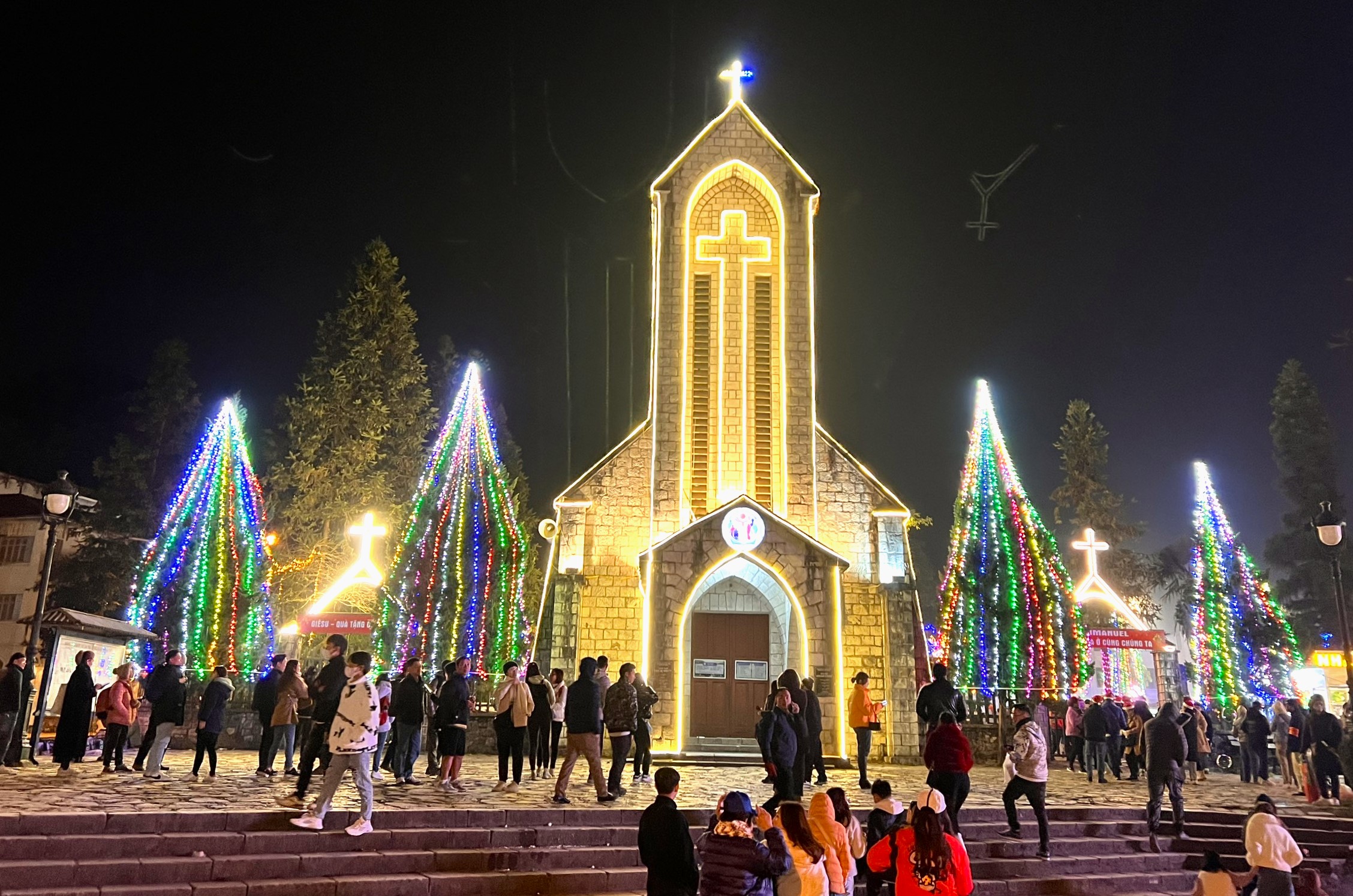 Tour Hà Nội - Sapa - Cát Cát - Fansifan 03 ngày 02 đêm
